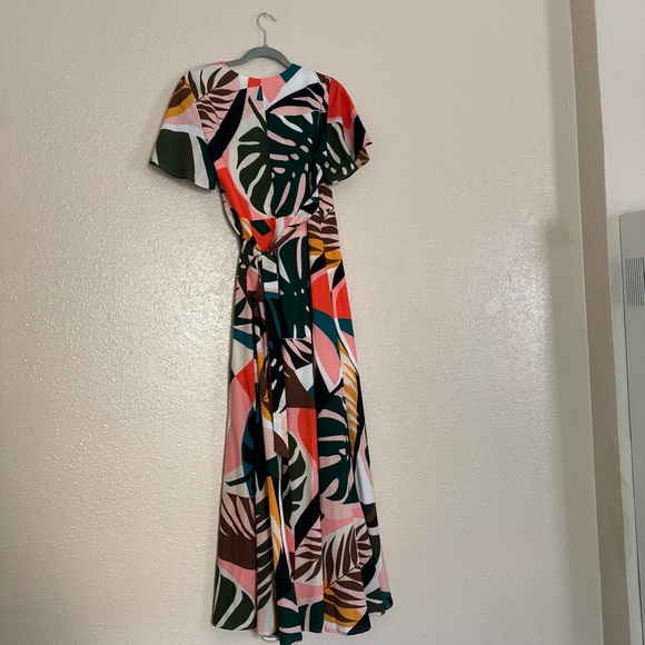 Hutch Kiera Wrap Dress Maxi Tropical Print - Picture 4 of 9